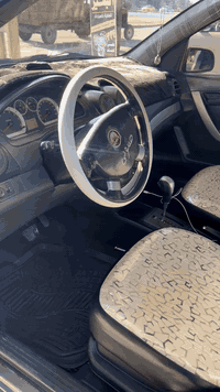 #افيو موديل  2007 كوري
موصفات 
كير توماتيك 
محرك الكبير دبل كم شفت 
كير ومحرك شرط لا صرف لا نفخ 
رقم اربيل الجديد 
سنوية جديدة نهاية 2031
هزة جديده
جامات كهربائية 
قفل مركزي سنتر لوك 
طخم حدادية جديدة
سيارة مابيها صبغ ابد 
شرط التحويل  بسمي 
عنوان موصل جانب الايسر حي النور 
رقم هاتف*********** 
سعر 82 مجال بيها
