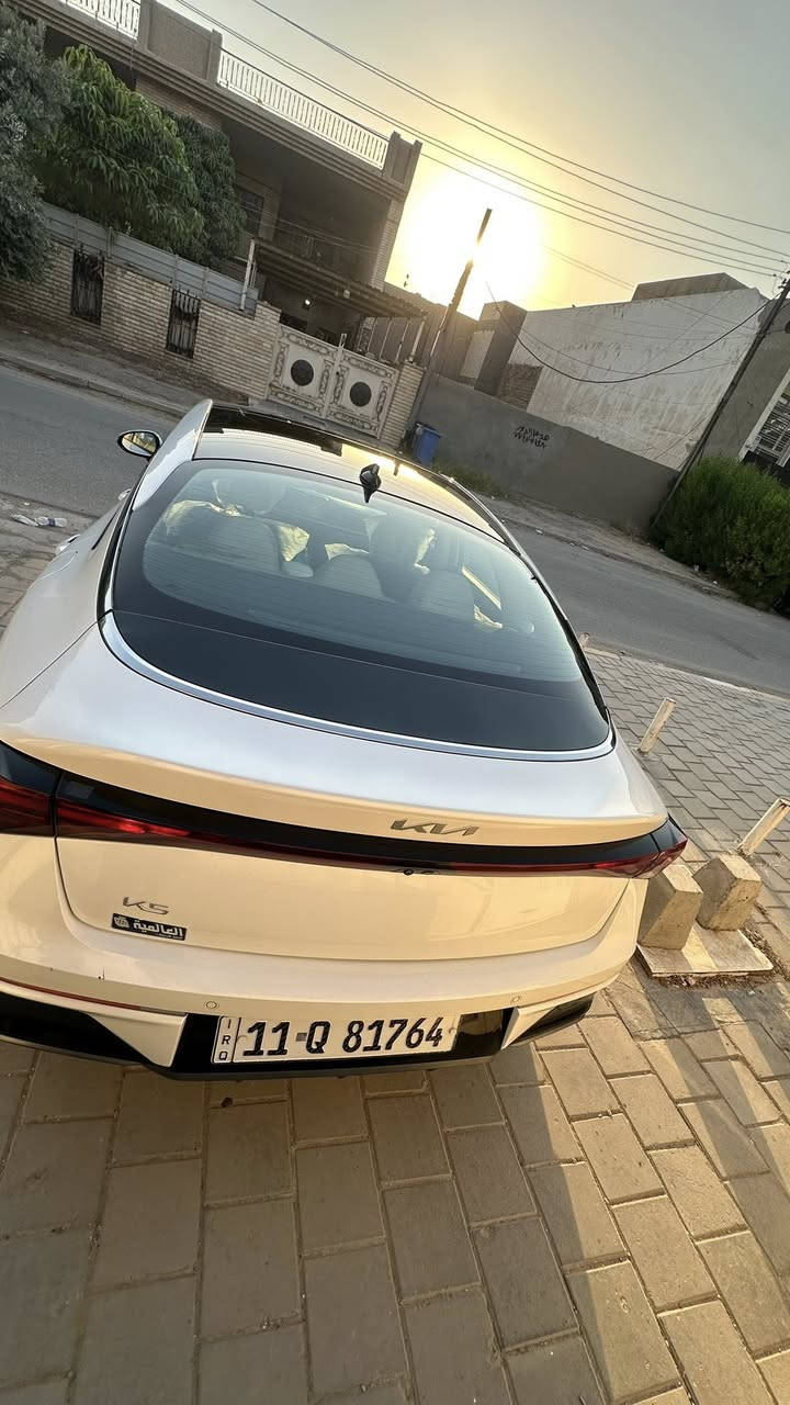 السلام عليكم
كي فايف موديل 2024 
خليجي فول مواصفات الدولية 
بنورما 
داخل جلد 
بصمة 
شاشة متصلة 
تشغيل عند بعد 
تبريد لمس 
منفصل مناخي 
قطعتين تبريد 
حساسات 360 
مري شفط 
سبير منازل 
بيهاا طخة بلباب الخلفي
ابيع على وضعهاا والباقي كفالة عامة 
ماشية 22الف 
مكاني بغداد الكرخ 
سعر مناسب ❤️
***********
