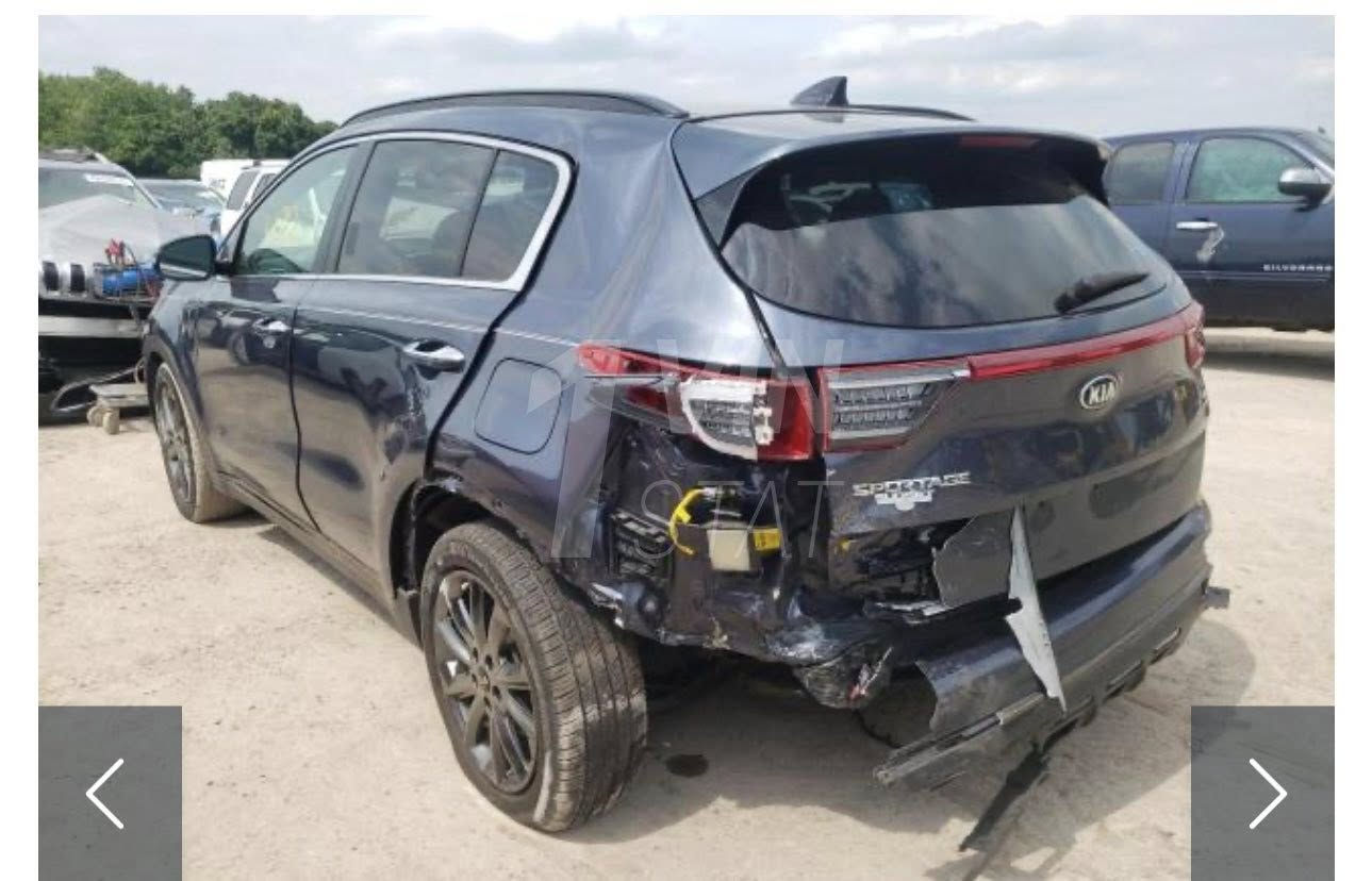 كيا سبورتج 2020 وارد امريكي
#ترهم_مراوس_عادي
الحادث موضح وبيها بارد جاملخ مال الصدر
رقم اربيل تريد تحويل تريد وكاله

المواصفات:
1_بانوراما
2_تشغيل بصمه
3_بصمات دخول
4_كشنات جلد  
5_كشنات كهرباء
6_تحديد مسار
7_قياده ذاتيه
8_فوول تحكمات ستيرن
9_شاشه عملاقه تدعم الكار بلي
10_تحكات دشبول كله لمس (TAh)
11_رادار امامي
12_رادار جانبي
13_كامره دواره
14_مري شفط
15_اشاير بلـ مري
16_قطعتين تبريد
17_جام فوول كهربائي بل كامل
18_سايد بريك كهربائي
19_اوتو هولد
20_4 وضعيات قياده
21_ويل كب 19 انج
22_مكينة 2400 GDi
23_شاحن لا سلكي (واير لِس)
24_تبريد ثلج
25_لايت LED
26_بگ لايت LED
27_لايت زينون
وبعد بيها هوااي مواصفات
السعر ١٥٩ ورقه وبيها مجال بسيط
***********
مكان السياره ديالى
