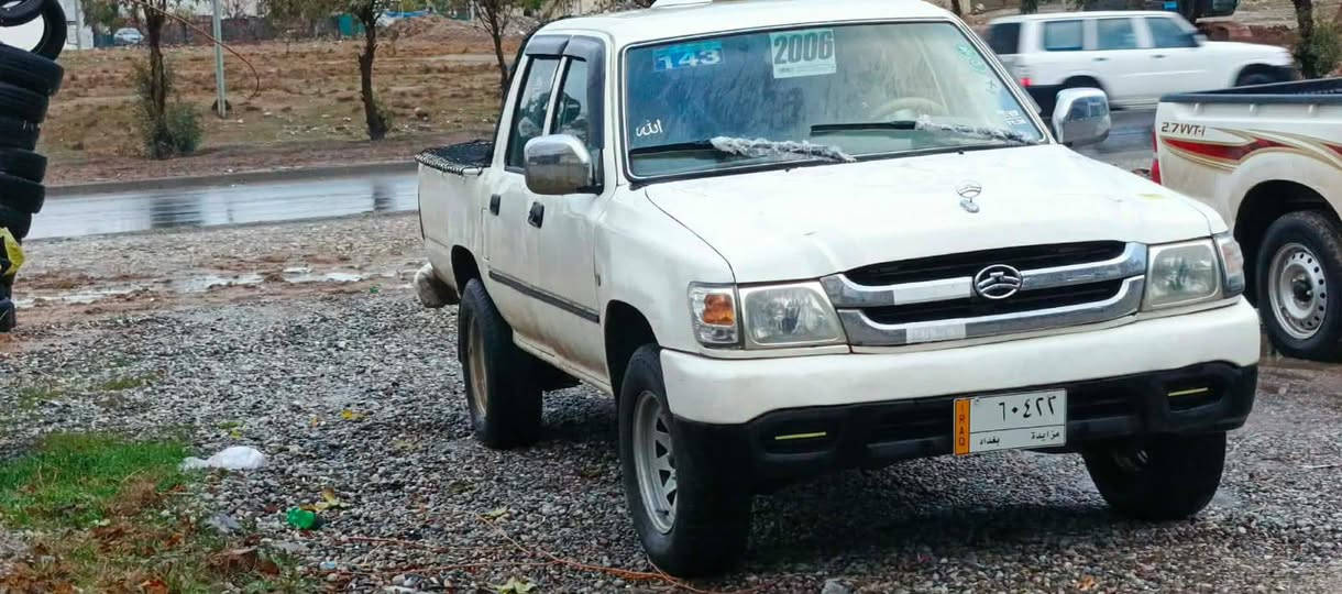 پیکاب دێر بۆفرۆشتن مۆدێل 2007کابرێتەر
سەیارەکە موزایدەیە بەشەرتی وەکالەت بۆ هه مووئێراق کێشەی نیە چوارتایە تازەیە 
دەعم و لیدراوی پێوەنیە 
گێڕومەکەینەو ئەکسلی بەشەرتی فیتەر
شووێن چەمچەماڵ 
سعری:28گڵا
ژم:*********** السليمانية, العراق
