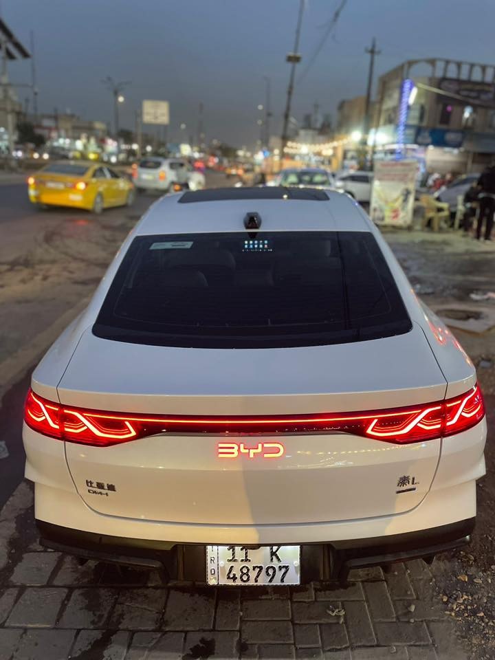 السلام عليكم BYD كن ايل فول مواصفات ماشيه 4000  km
1- كامره اماميه خلفيه 360 درجه
2- سقف بنراما
3-دخول ذكي
4-اشاير بالمري +ترحيب
5- حساسات خلفيه 6 + اماميه 6
6-كرسي كهرباء 
7-  كشنات جلد
8-ثلاث انضمه قياده
9-قطعتين تبريد
10-داشكام امامي خلفي 24 ساعه
11- اكثر من 10 كامرات خارج السياره
12-رادار
السعر 25 ونص (خمسه وعشرون مليون ونصف)

اي استفسار خاص او على الرقم
بغداد/ البنوك 
***********
