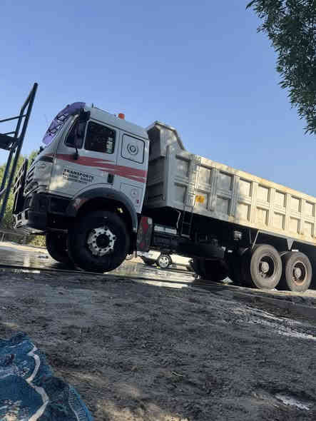 السلام عليكم سكس كروتي موديل 96 مكينه 44 كير 240 مجموعه Gf اصل تك موطوله تبريد ثلج تخم تاير جاهزه للعمل لاستفسار ***********
