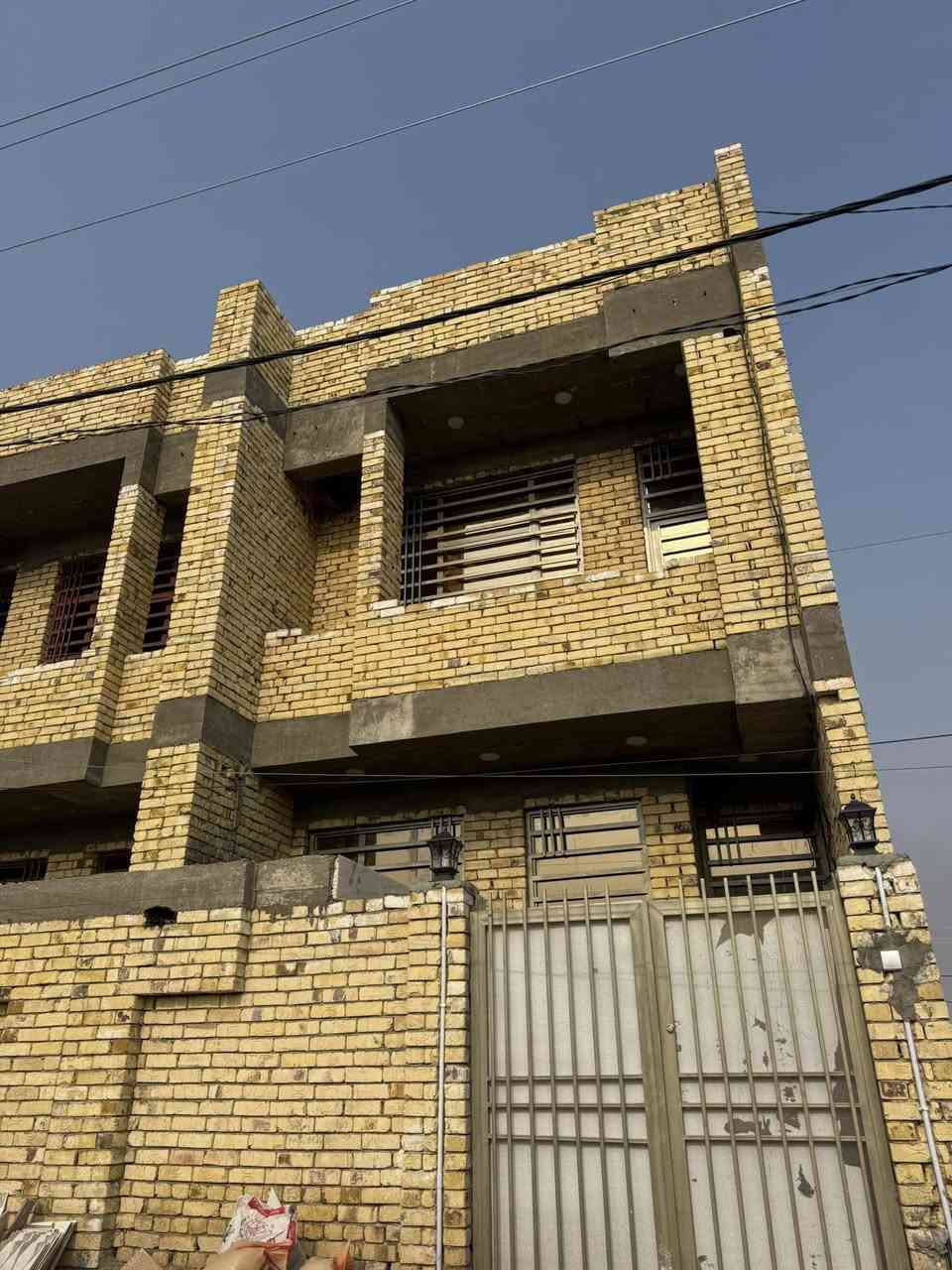 ♦️يعلن مكتب ذوالفقار التميمي ♦️

♦️مشتملات عدد 2  طابق ونص  للبيع
بناء حديث تسليم مفتاح
مساحةً المشتمل  ١٠٠ متر
♦️الوجه ٥والنزال ٢٠
ملاحظه يباع نقد آو مبادره 
♦️العنوان كوت الدبيه الثالثه 
°°°°°°°°°°°°°°°°°°°°°°°°°°°°°°°°°°°°°°°°°°° 
♑️عنوان المكتب
♦️كوت الخاجيه شارع ٤٠ مقابل المدراس 

----------------------- للاستفسار مراسلة الصفحة
اتصال_وات ساب 

📱ذوالفقار التميمي 
***********

ملاحظه/نستقبل عروض عقاراتكم يرجى مراسلة البيج
