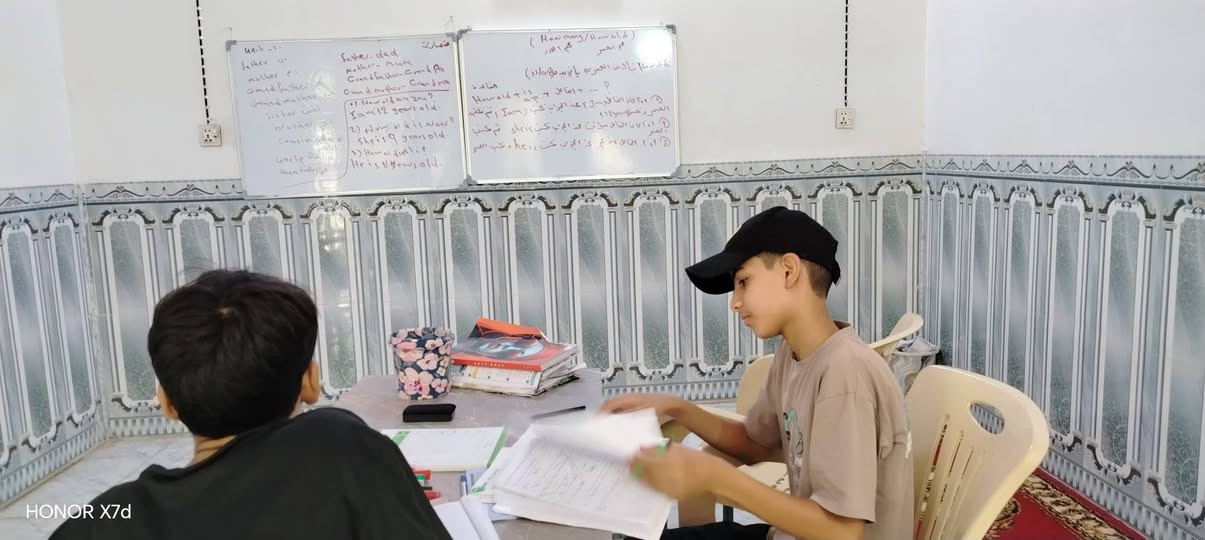 استمرار التسجيل في دورات الدور الثاني لجميع المراحل، مع شرح مبسط، مراجعة مركزة، ومتابعة مستمرة حتى موعد الامتحان.
✅ استاذة اختصاص وخبرة في مجال التدريس 
✅ تأسيس ومعالجة نقاط الضعف
✅ تهيئة كاملة لاجتياز امتحانات الدور الثاني بثقة
📍سارعوا بحجز مقاعد أبنائكم، فالعدد محدود.
نجوم الغد... لأن النجاح يبدأ بخطوة.
📌العنوان قضاء المناذرة شارع  مطعم ثائر الجبوري قريب صالون ضي القمر للسيدات
📩 للحجز والاستفسار راسل الصفحة 
او الارقام التالية 
***********.    ***********
