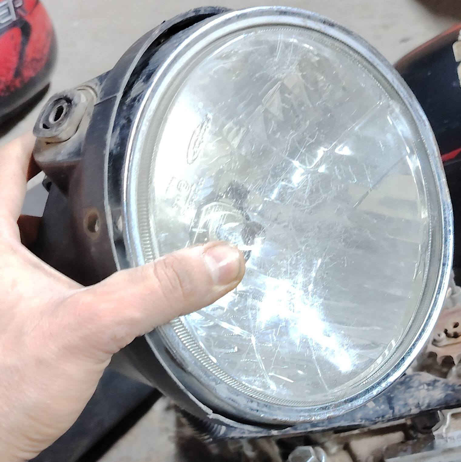 "" "" الاسعار ارخص من السوك اصلي "" "" 
يتوفر غراض بوكسر كلشي موجود اكو القطع مامصورهن  تفصيخ اصلي___ متوفر من ورة الضهر إلى ساعة 11 ليلاً
_____الاتصال على الرقم هذا *********** بي واتساب  العنوان بغداد جديدة مدخل الامين 👍
