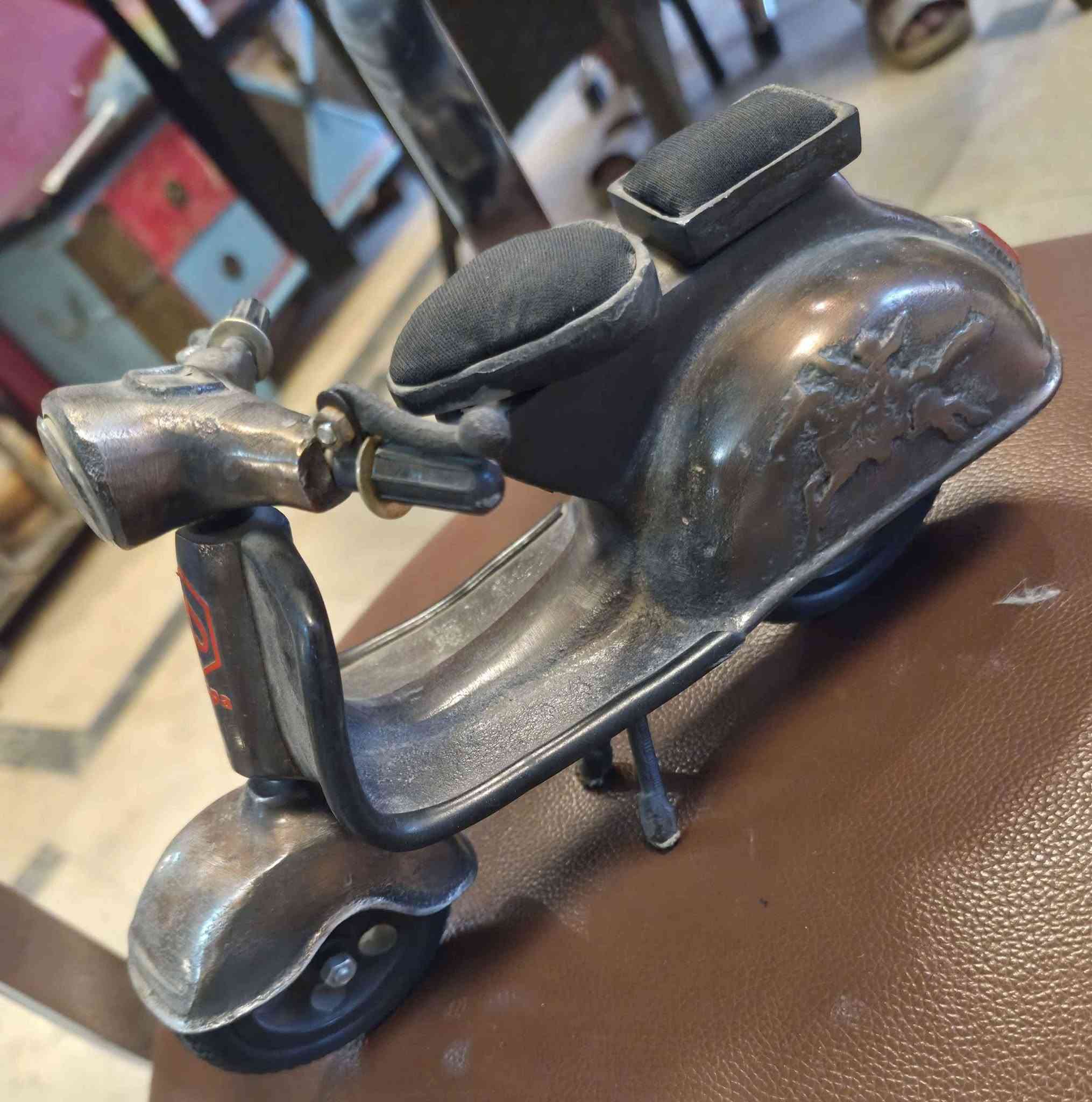 للبيع  ماكيت vespa  اصلي القاهرة, مصر


**إذا كنت صاحب هذا الإعلان وتريد حذفه لأي سبب، رجاءا أرسل رسالة إلى الدعم الفني**