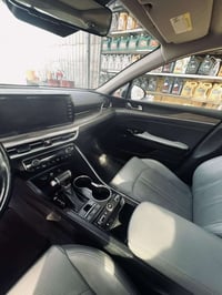 EX.     K5 موديل 22 حادث البنيد فقط بدون ايرباك حته الدعاميه نفسه وبدو...