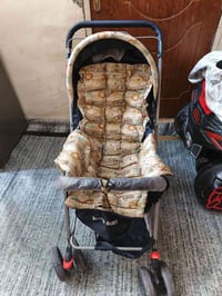 عربانة أطفال • كربلاء