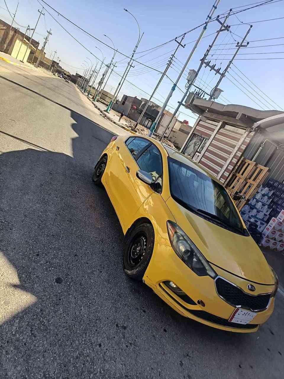 لسلام عليكم سياره فورتي للبيع او مراوس   موديل 14 رقم بغداد انكليزي  باقي على تبديل لوحات سنويه لل27   بيها منضومه غاز جديده سياره نضيفه     نقص تبريد  حداديه 80 بلميه   كهربائيات جاهزه كير محرك شرط  شاشه بلادي وكامره مري شفط  محرك 2000 جي دي اي  سونار مرفق بلمشور  السعر 97 وبيها مجال حك جيه العنوان سماوه الوركاء  تواصل على هاذ رقم ***********. مكلف نشر فقط
