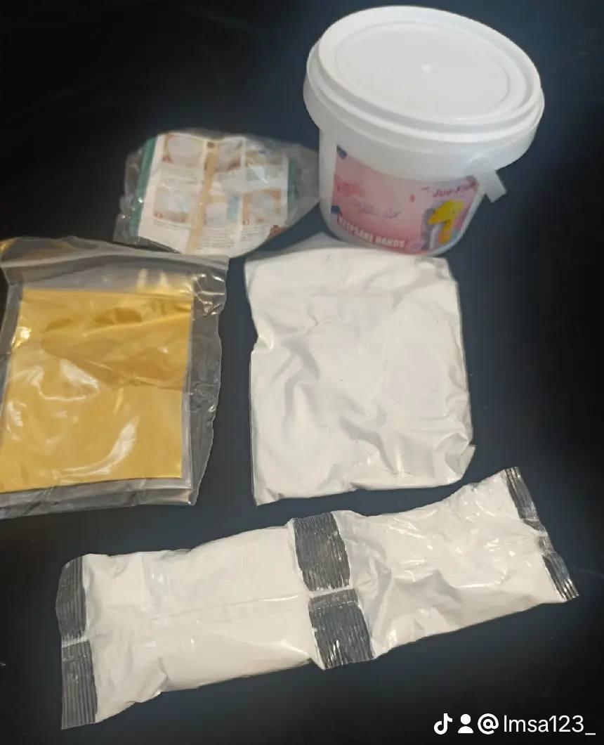 احلى هديه لعيد الحب وراح تبقى ذكرئ طول العمر بس ب٥٠٠٠
يتوفر خدمة توصيل لجميع محافظات العراق
مع كل طلب من لمسة بيتُكِ واناقتُكِ  هديه🎁 للتواصل واتساب***********
