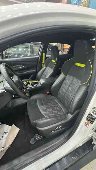 انجان 2024 فول مواصفات شكل 25 بعده بضمان الشركه ماشيه 42 مكانه السيديه والسعر 26 مليون ممكن مراوس او بيع ***********
