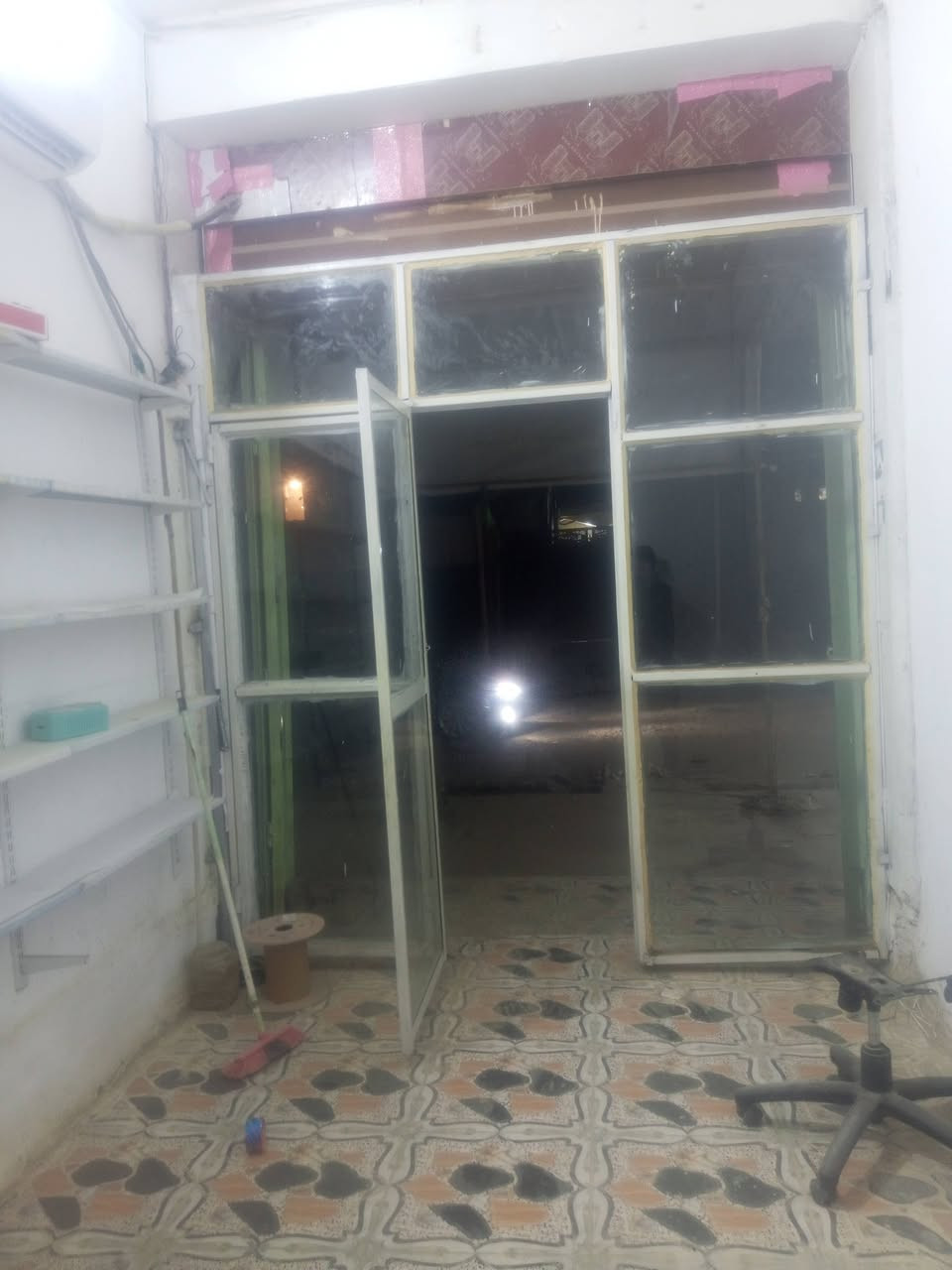 محل للإيجار على شارع رئيسي مو فرعي منطقة حچام قرب مدرسة عمر بن عبد العزيز/ النزال 4ونص والعرض2ونص بي قمرية والارضية سيراميك
تفاصيل أكثر أتصل على الرقم
***********
