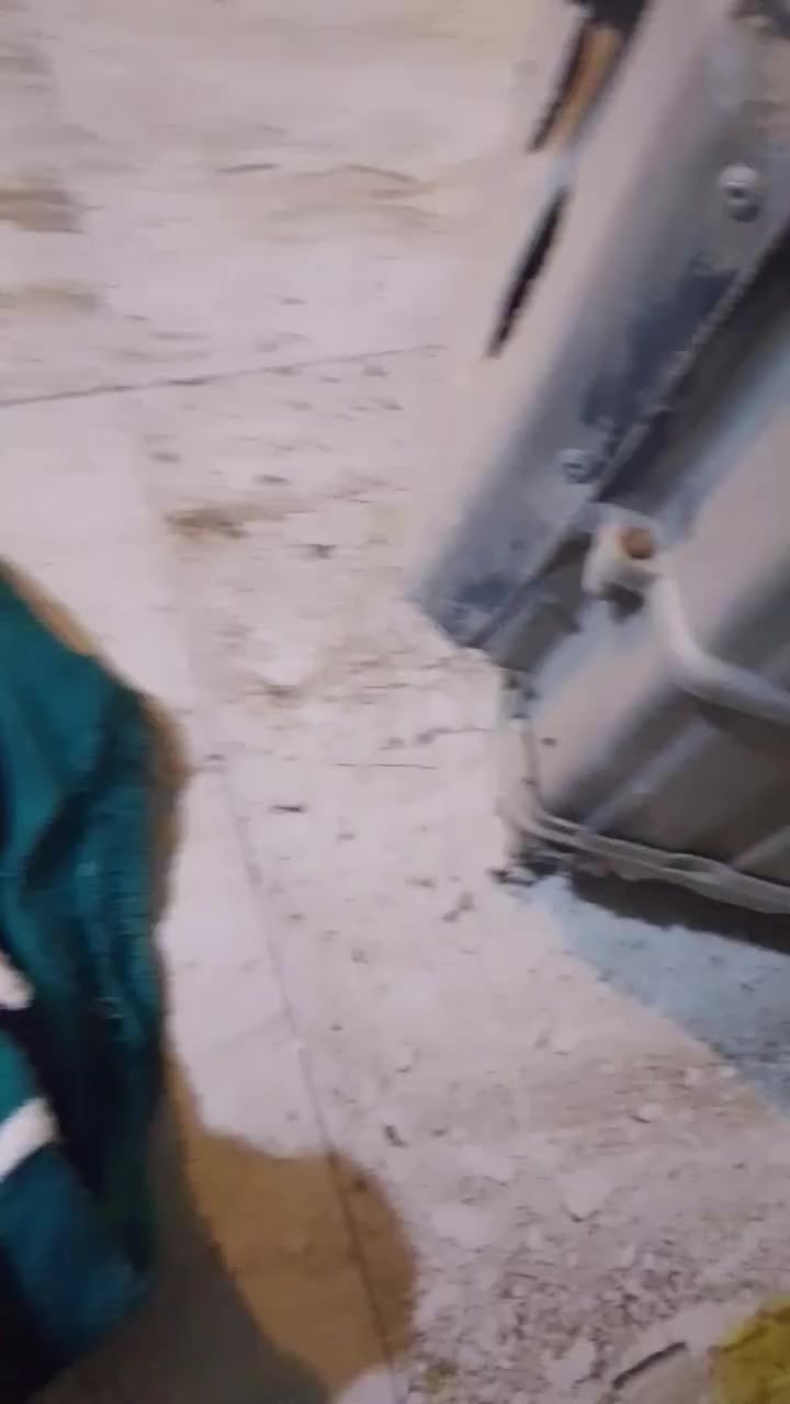 السلام عليكم شباب غراض البيع جميع غراض مال كرسته نفخ موجوده الرقم ***********
