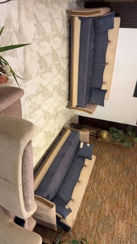 طقم كنب • ٨ مقاعد • صوفا سرير