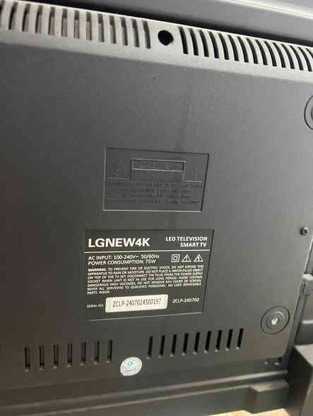 مكلف بالنشر شاشة حجم 55 اندرويد للبيع السعر 225 عنواني بغداد اي استفسار عالرقم ***********
