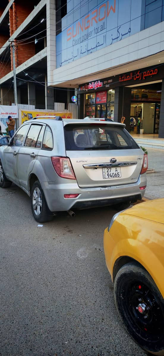 السلام عليكم
ليفان x60 محورة كورلا تحوير نظيف كلش و سياقتها حلوة
رقم انكليزي بأسمي تحويل مباشر
 مكانها بغداد - بغداد الجديدة
الكير و المحرك كفالة
كشرها بي هواي ملاحظات وطخات مثل ما موضح بالصور ومابي اي ضمان 
و بيها نقوصات
الشاشة الداخلية الاندرويد عطلانة
و البور ستيرن بي مشكلة
التبريد عطلان
رايدها ب 58 ورقة و بيها مجال
***********
موجود واتساب ايضا
