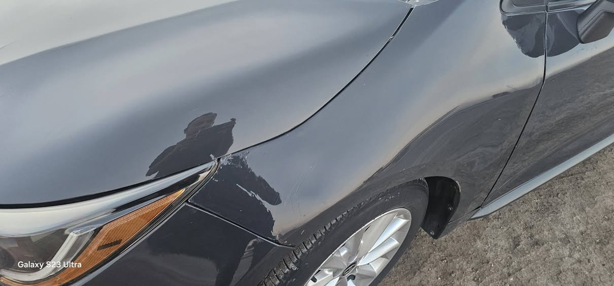 كورلا LE محسن 2024........
محرك٢٠٠٠وارد امريكي  
بانزين مو هايبرد 
#المواصفات#

رقم بغداد انكليزي
كامره وشاشة تدعم كار بلي......
اسود مو بصمه
حساسات امامية
حساسات جانبية
تحكمات ستيرن
داخل مخمل
حادثها جاملغ بارد  وبنيد مصبوغ  كلها ليبل واحد
السياره ماشيه 21000
 الصور واضحه جدا 
 مكانه واسط الصويره 
السعر 160 
☎️***********
