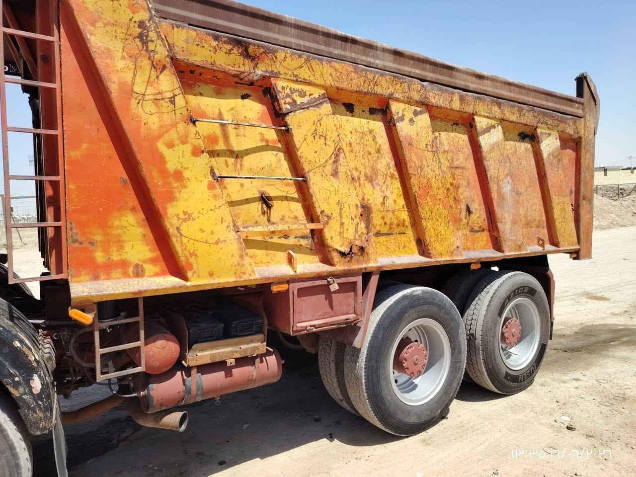 سياره للبيع جاهزه للشغل ما بيها اي نقص المواصفات تخم تاير  محرك ٢٨ كير برميل ١٦٠ مجموعة جيف رباط اعوج لوحه ٩١ كرواتي اشعار كمركي الاستفسار أكثر الاتصال على الرقم *********** مكان سياره السماوه السعر ٢٧٥

