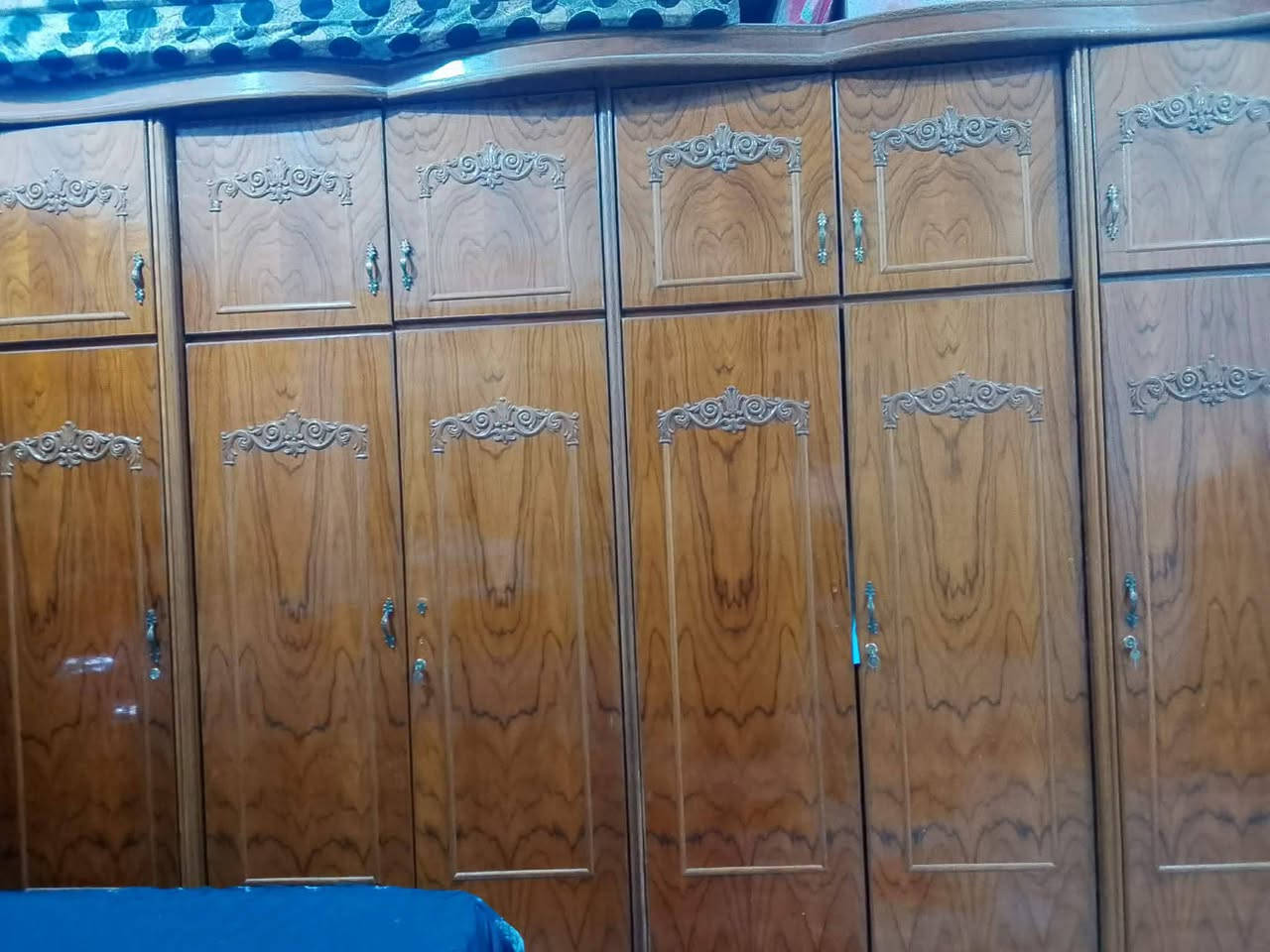 للبيع بسعر مناسب جدا
***********
