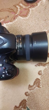 610 فول فريم • عدسة 50مم فتحة1.8 • ملحقات كاملة