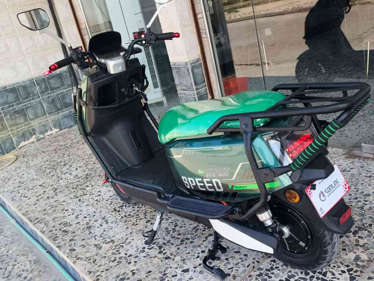 سلام عليكم شباب البيع موطور شحن الاخوين موديل25 بعده جديد معنى كلمه كله شغال 6بطاريات شرط فحص مكان سعر650بي مجال الرمادي التاميم القادسيه الاتصال على  رقم الهاتف ***********
