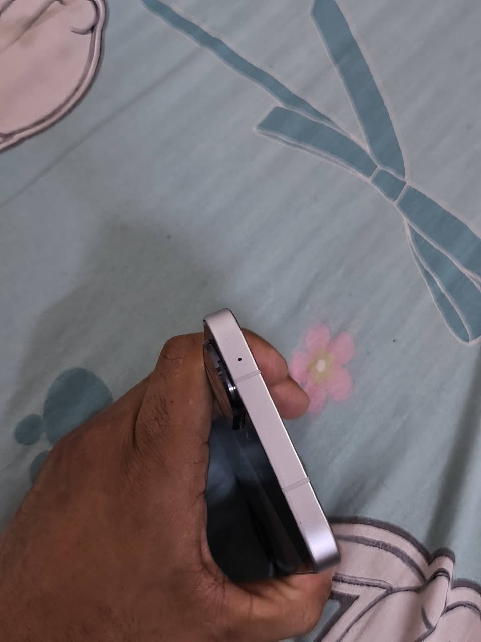 بوكو f7 ذاكرة 512 غراضه كامله
السعر 460 الف 
المكان بغداد مدينة الصدر


**إذا كنت صاحب هذا الإعلان وتريد حذفه لأي سبب، رجاءا أرسل رسالة إلى الدعم الفني**