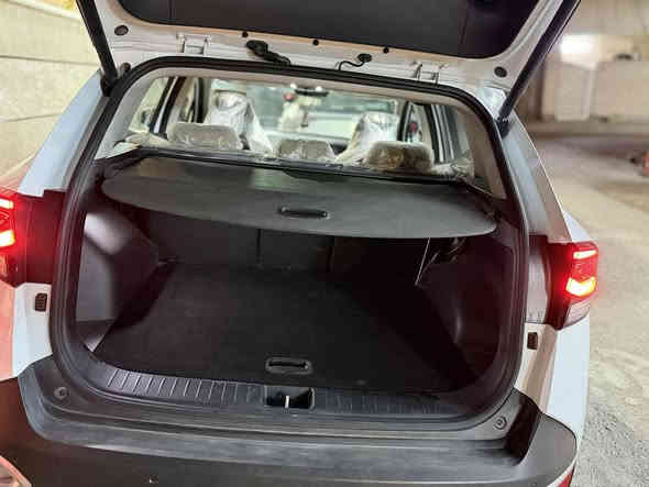 سبورتج 2023 خليجي  شركه نم.  رقم شمالي بسمنا. فول مواصفات .السياره احلى بعد من الصور 
كفاله عامه من كلشي بعدها جديده زيرو على وضع الشركه 

سقت السياره بنوراما 

محرك ٢٠٠٠

 بصمة وتشغيل عن بعد 

صندوق كهرباء 

كراسي  كهرباء 

تدفئ  بالكشنات  

تدفئ  بالستيرن 

شاحن واير لس 

تبريد شاشة مناخين 

رادارات جانبية وخلفية 

هاند بريك بصمة 

مانع انزلاق وانحدار 

كامرة دوارة 

حساس مطري 

شفتات بالاسترين 

حساس امامي وخلفي 

ويل ١٩ 

شاشة متصله 

فول تحكمات 

مود درايف اربع وضعيات قيادة 

لايت زنون 

داخل اسود 

السياره ماشيه 13داخل
مكان السياره بغداد 

الاستفسار ‭

‭0771 467 3844‬
