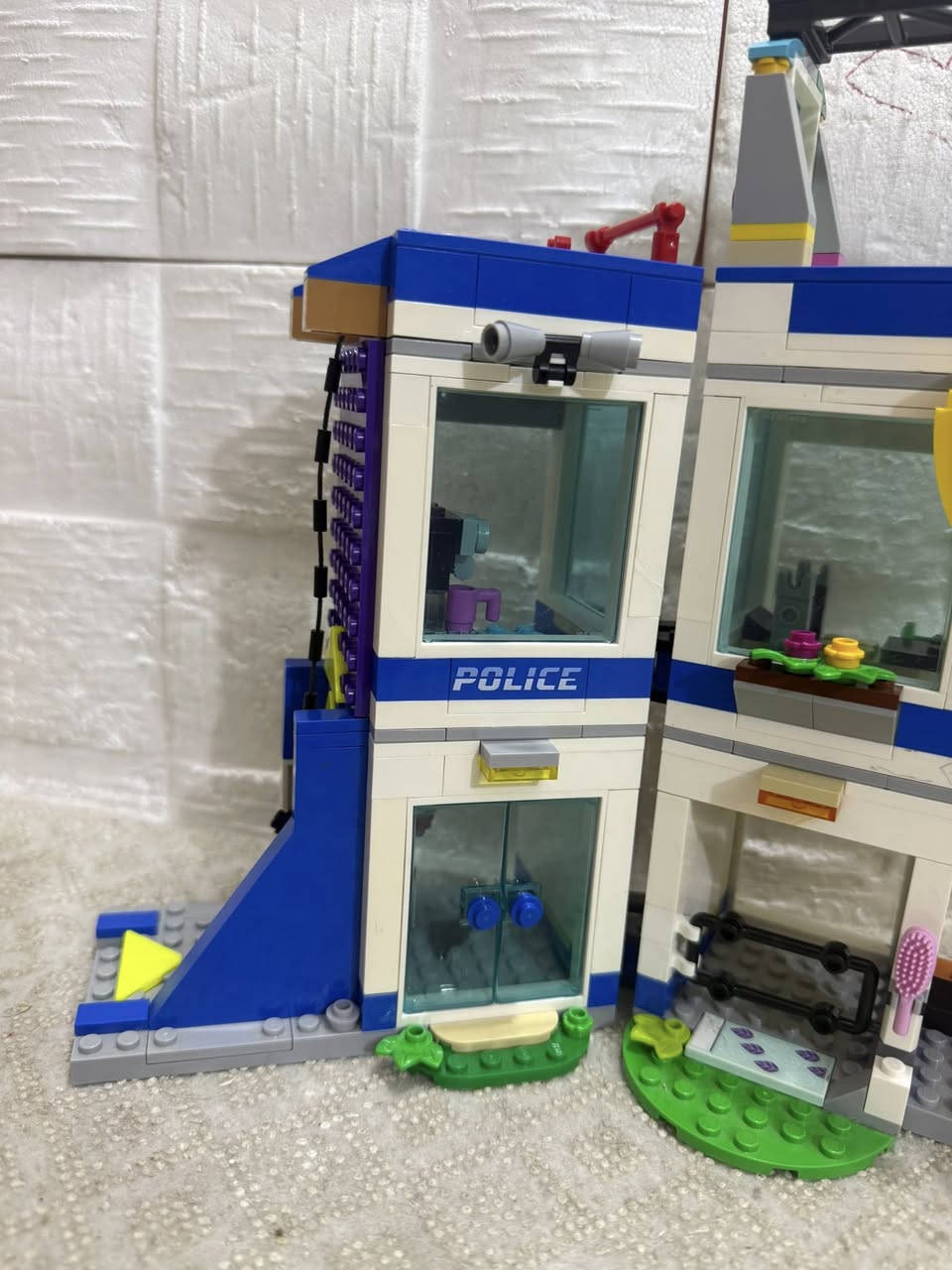 ليكو اصلي 
مركز شرطه 
السعر ١٥ الف


**إذا كنت صاحب هذا الإعلان وتريد حذفه لأي سبب، رجاءا أرسل رسالة إلى الدعم الفني**