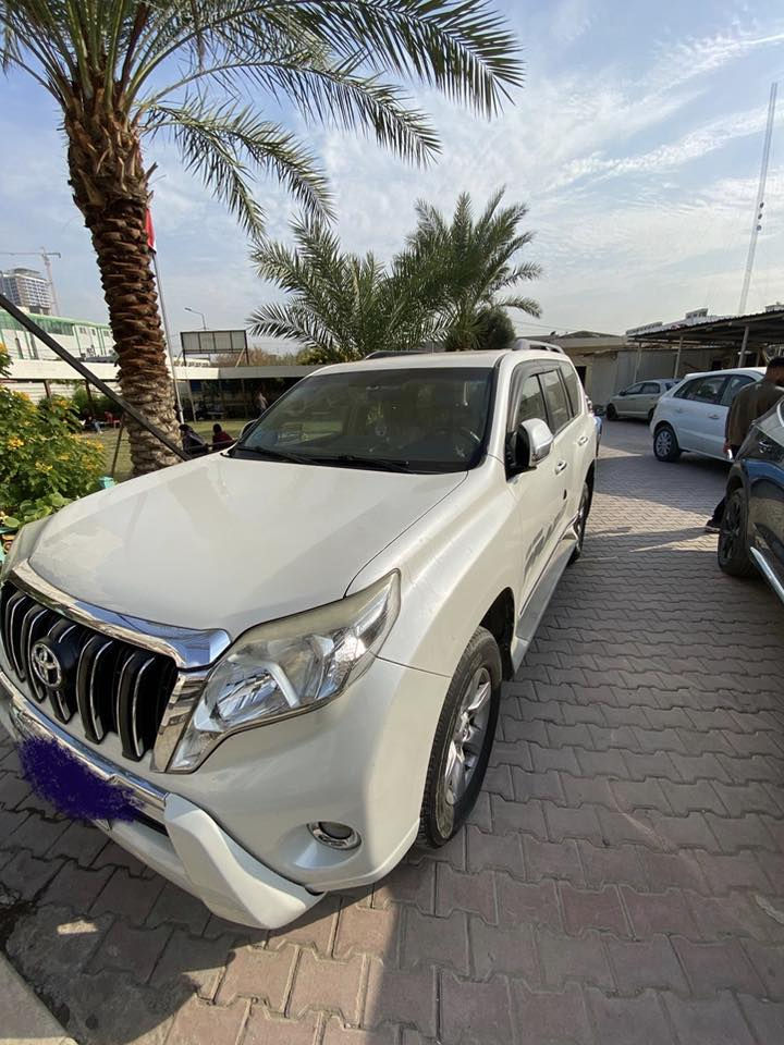 السلام عليكم
برادو  ( 2014 ) Txl
6 سلندر 
ماشية ( ١٢٣ كيلو متر ) 
رقم بغداد 
32500
***********
