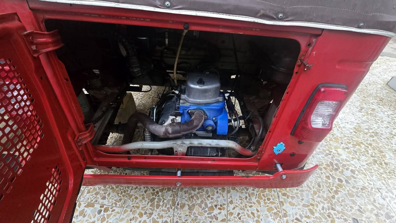 تكتك للبيع رقم وسنويه
22 الكشره بيه بارد والدوس معمر 
المكينه مكفوله ابيع كوم حديد 
مسجل 
لايت زنون 
دوشمه 
تاير جبلي 
مداور ثاني يوم 
***********
