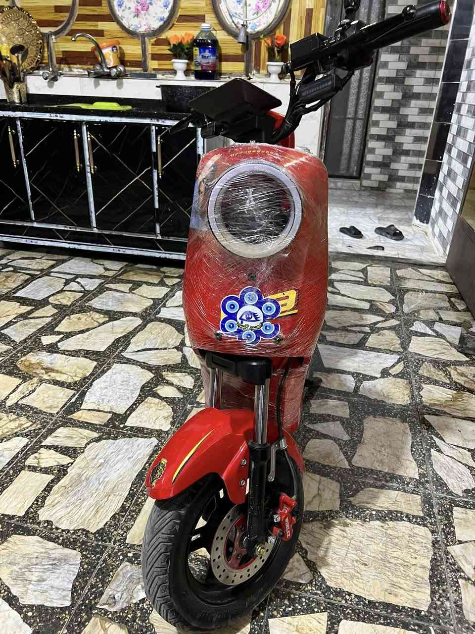 ‏بغداد مدينة الصدر دراجة R تسعة السعر375 وبيها مجال رقم ***********
