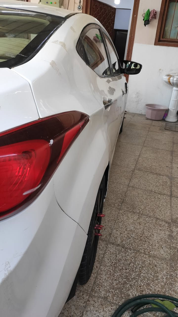 النترا 2013 مصبوغه كله
الحادثه خلفي يوجد تصليح بالداخل 
رقم سليمانيه الجديد وهزه بعده ما ساقطه
***********
فول مواصفات
فتحه 
شاشه 
ويل رياضي
مكينه وكير وصدر وتايرات كلش نظيفات
السعر 77 مجال بسيط جدا
الدوره حي الصحه 
*********** بغداد, العراق
