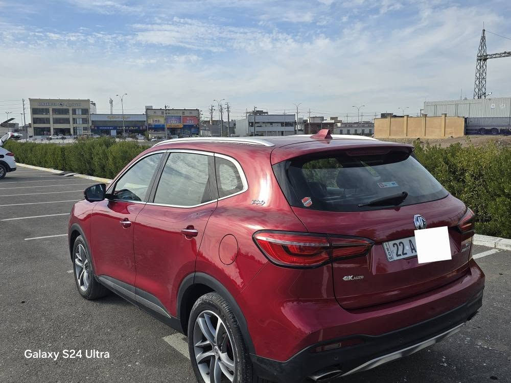 MG HS Trophy 2021 :قەپات مواسەفات فوول فوول مەکینە 2.0 تۆڕبۆ مەڕغوب سەنەوی و هەززەی نوێیە چرکەی تێدا نیە ،  تەنها 49هەزار ڕۆیشتووە ، سپێری دانەبەزیوە  هەموو شتێکی بیلادیە ، سێرڤسی شەریکە ، سفری کوردستان ، دووپارچە   سبوغی هەیە 
pdrبێ لێدرا و بێ ناوگرتن  ، + دووجێ  هەیە 
 
مواسەفاتەکانی :
کوشن هیتەر ، کوشن کارەبایی ،  کوشن سپۆڕت ،ئاوێنە شەفت ، لایت لید ، ناو لید ، لایت ئەتۆ ، ئەتۆ هۆڵد ، ئەوتۆ برێک ، تەحدید سورعە ، شاشە ئەوتۆ ، حەساس ، 360 پلە ڕادار و کامێرا ، پانۆڕاما ، سێ جۆری لێ خورین ( ئیکۆ - سپۆڕت - نۆڕماڵ ) + سوپەر سپۆڕت ، سوکان شەفت ، گێڕی (ئۆتۆماتیک - عادی ) - بەسمە و دەرگا بەسمە ، دژە خلیسک ،برێک دوگمە ، دەبڵ ئەکسل ، گێچ ئەلیکترۆنی ،  زۆر شتی تر .

نرخ: 125$ مەجال
شوێن :هەولێر 
ژمارە : *********** أربيل, العراق
