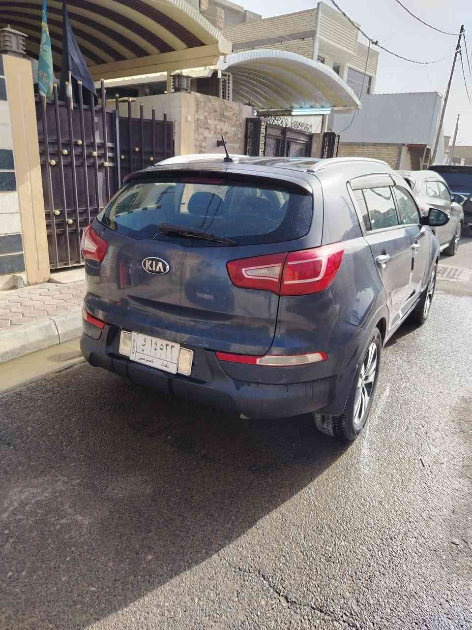 سبورتج ٢٠١٣ وارد أمريكي محرك دوش ماشيه ١١٠ الف كيلو سعر ١٠٠ رقم الموبايل *********** بدون مراوس

