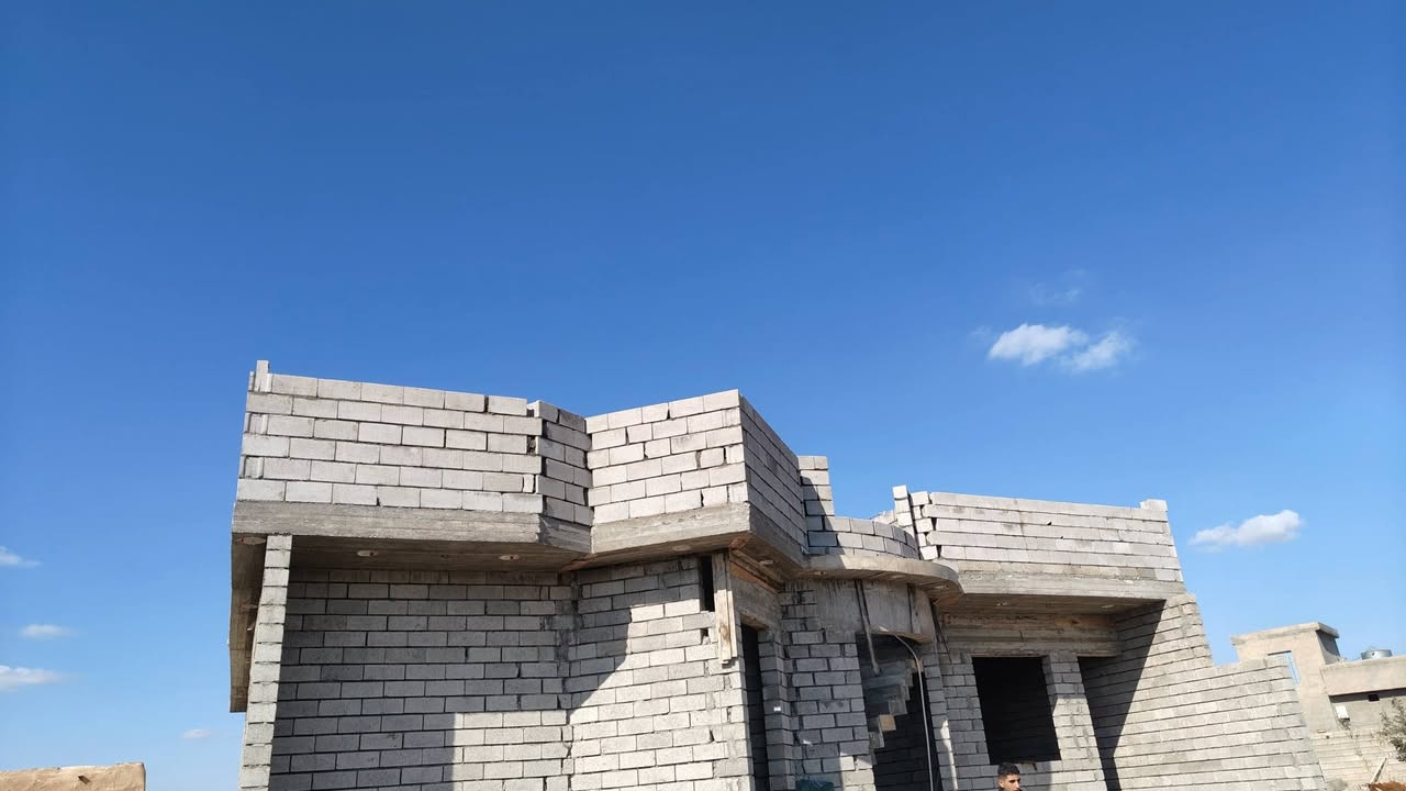 السلام عليكم كادر بناء درجة اولى تنزيل خرائط وزن اساسات ديكورات وبناء عالوزن
***********
***********
