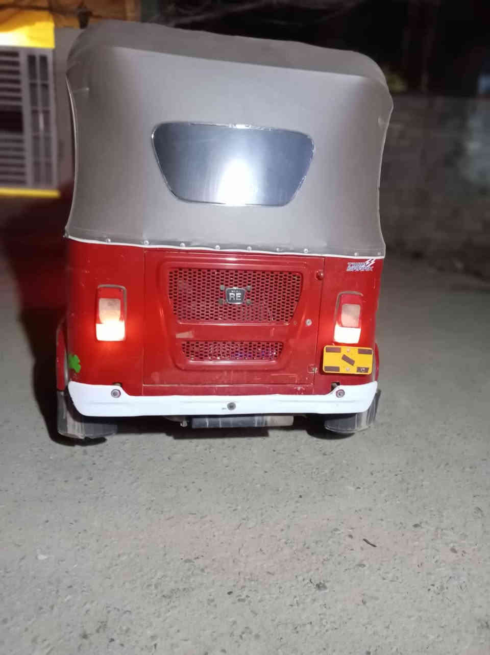 تكتك لبيع اصوله اوراق كامله تكتك خير من الله  موديل 2021 السعر خاص رقم الهاتف ***********
