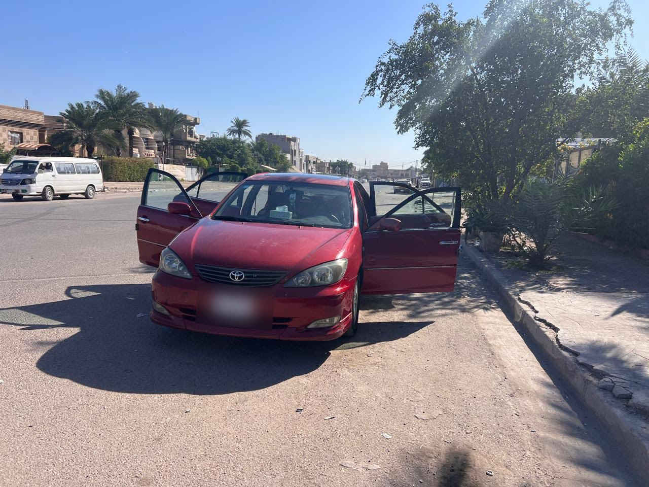 السلام وعليكم
كامري خليجي  موديل 2004

مكفوله عدا جاملغ امامي مصبوغ 

كير محرك مكفول  محرك ٦سلندر

 

تبريد شغال 

رقم بغداد

مكان السياره بغداد حي الاعلام 

السعر 90 وبيه مجال للطيبين 

الرقم :***********
