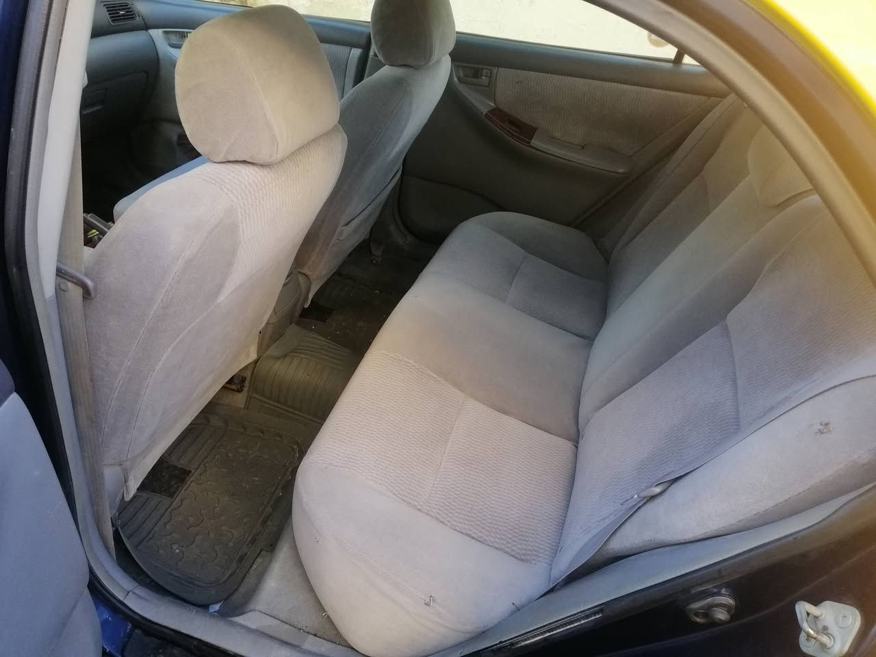 سلام عليكم
كرولا نحله موديل ٢٠٠٧ كندي
رقم صلاح الدين دولي 
سنوية لحد ٢٠٣٠
شرط التحويل تأخذ البصمه مني 

حجم محرك ١٨٠٠
كير محرك شرط لا صرف ولا بخار

تبريد تدفئة كلها شغال مضبوط
كهربائيات كلها شغال
دواخل نظيفة
صدر نص عمر
ضررها جامرلغ أمامي طرف سايق ومبدل بدون دواخل جامرلغ أمامي سكن مبدل تجاري
سيارة كاعده الحمدلله ونصبتها حلوه
تكم وسقف صندوك بدون قطرة معجون
وبيها تصفيات مال صبغ

سعر سيارة ٧٣ وبيها مجال للطيبين  مكاني كركوك
وكلشي مكتوب وموضح اقرا المنشور زين خابرني وتشلع عيوني
***********
ملاحظه:دفتر بانزين مقدم وباقي استلام من شهر ١١ قدمت بس باقي استلام
