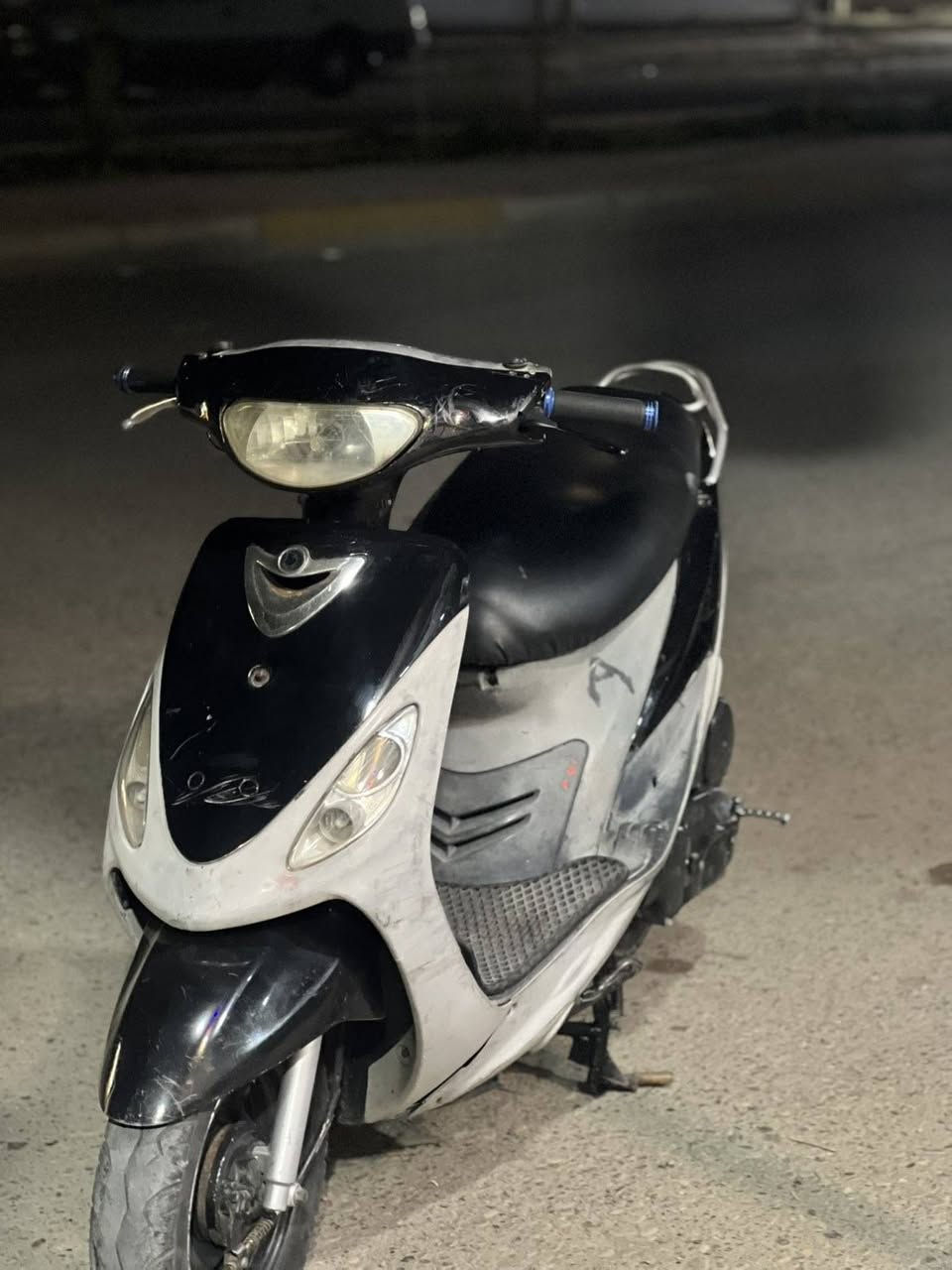 دراجه ماكس منغولي كل عيب مابي مكينه ٥٥ سلف كهرباىيات كلها شغال سعر ٦٠٠ بي مجال مراوسه هم حسب القناعه مكاني كركوك


**إذا كنت صاحب هذا الإعلان وتريد حذفه لأي سبب، رجاءا أرسل رسالة إلى الدعم الفني**