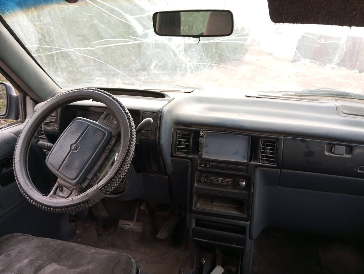 دوج كلسلر للبيع موديل 92  مكينه بداية تبخير وكير خير من الله رقم بغداد تحويل مباشره العنوان بغداد بلديات الاستفسار على الرقم ***********
