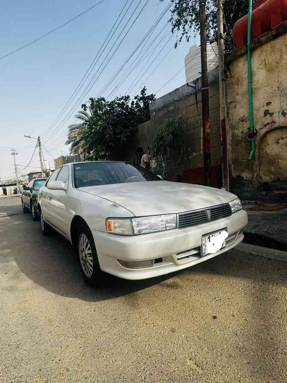 سلام عليكم كرستا 1993 دوشمه دواخل تخبل تلحيظات بسيطه بأسمي شرط التحويل رقم انكليزي جديد مكفوله من الكص والنقل تبريد ثلج شغال وي السويج مكينه ونجي جاهزه حداديه جاهزه 
السعر  (٦٦) وبيها مجال قليل 
 تخم تاير جديد مكان البصره ــ القبله
الاستفسارات الاتصال على الرقم 
***********
