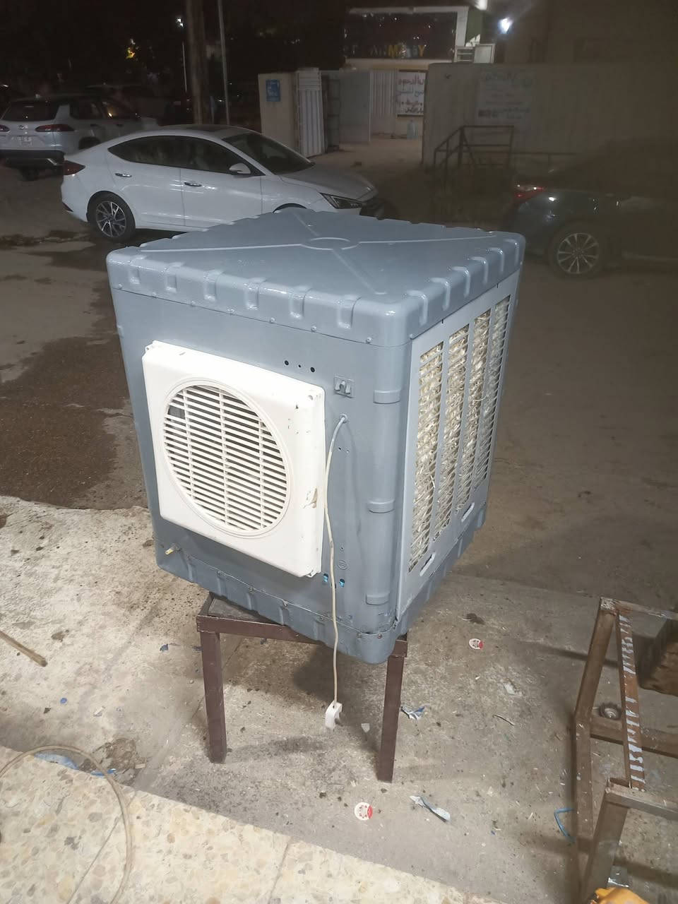 مبرده الاصليه سرعتين نضيف كلش للبيع السعر 100 حتى الحلفه بيها ***********
