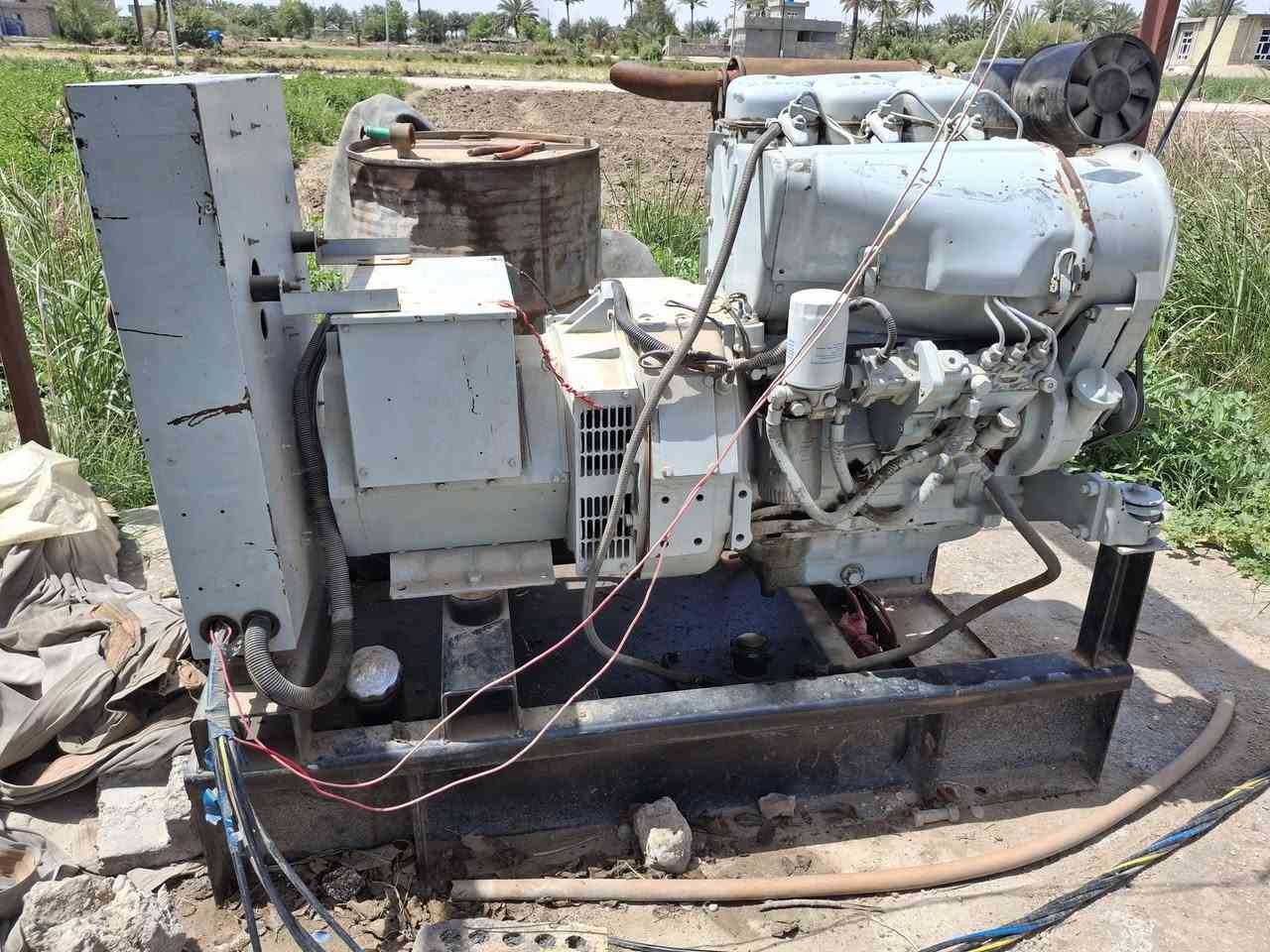مولد دويز نضيف شرط ما مفتوح بيه لو برقي 
3 بساتم ابو صاروخ بلادي 913  
32 كيفي  اطفاء وتشغيل ذاتي  
بورد كامل   
مكان عامريه الفلوجه  
الهاتف ***********
