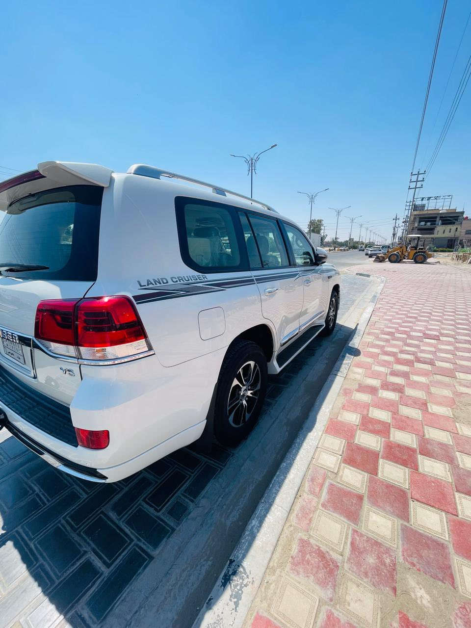 لاندكروز موديل١٨ للبيع
مواصفات بريم معروفة
ماشية١٣٥ الف كم
رقم بغداد انكليزي
سيارة جديدة كلش
سعر ٥ شدات 
المكان كربلاء


**إذا كنت صاحب هذا الإعلان وتريد حذفه لأي سبب، رجاءا أرسل رسالة إلى الدعم الفني**