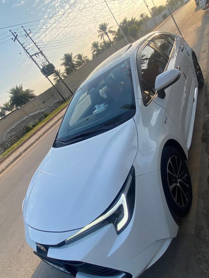 السلام عليكم 
كورلا هايبرد الشكل الامريكي 2025
مكفولة كفالة عامة 
محرك 1800 HEV 
ماشية 14 الف 
مواصفات فول 1/1 
بصمة 
سلايت روف 
دخول ذكي 
اشاير ب المري 
لايت زينون 
رادار امامي 
تحديد مسار 
عداد ديجتل 
هندبريك بصمة + اوتو هولد 
قطعتين تبريد 
شاشة + كامرا خلفية 
كار بلي 
تبريد قطعتين 
كشن جلد احمر 🔥 + كرسي كهرباء 
وبقية المواصفات المعروفة 
السعر 158 ومجال بسيط جدا حك الجية
العنوان بغداد الكرخ العامرية 
بيع فقط بدون مراوس 
*********** للتواصل
