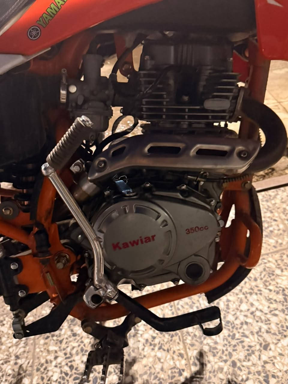 السلام عليكم شباب
دراجه قفاز كاويار 
حجم لمكينه 350 خمس نمر 
دراجه كوم حديد شوفت عينك لكلي شبيهه مابيهه تجي تحمل وتروح سعرهه 800 قفل 🔒 بدون عموله
لاستفسار ‭0776 246 6451‬
