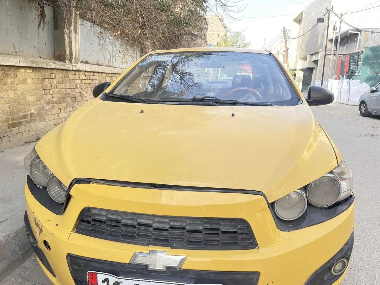 سونيك 2012 محرك 1800 
مكينة وكير مكفولات  صدر جديد تخم تاير جديد السيارة كاملة ومابيهة ايي نقص مكان السيارة بغداد الزعفرانية 
للاستفسار ***********
