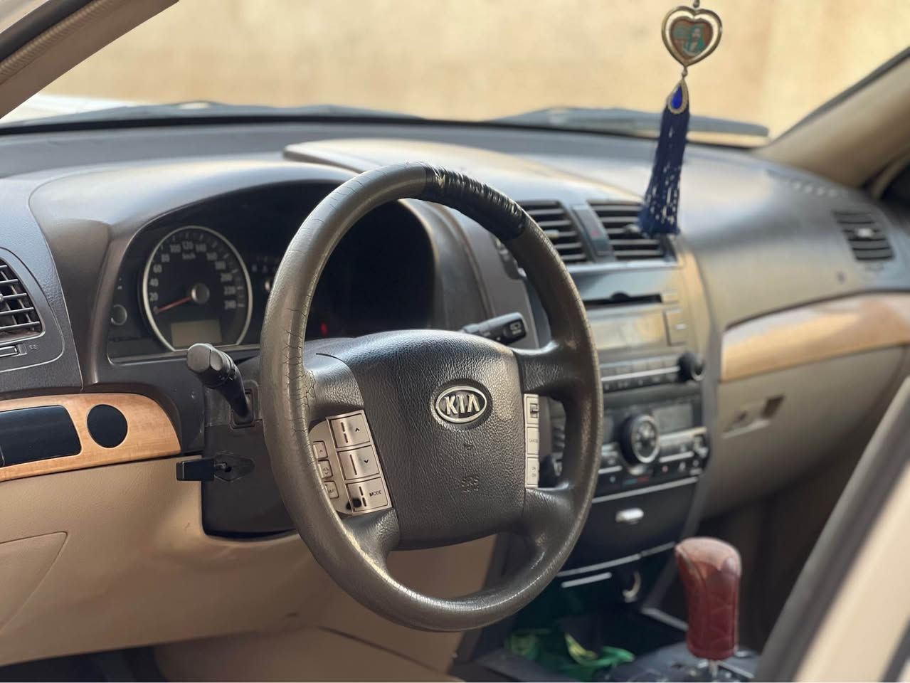 كيه مهافي موديل 2012 خليجي 
رقم ذي قار تحويل ثاني يوم سنويه جديدة السياره بيها باب وجاملق صبغ مكينه 6 السياره جاهزه السعر 93 مكاني البصرة *********** Singapore
