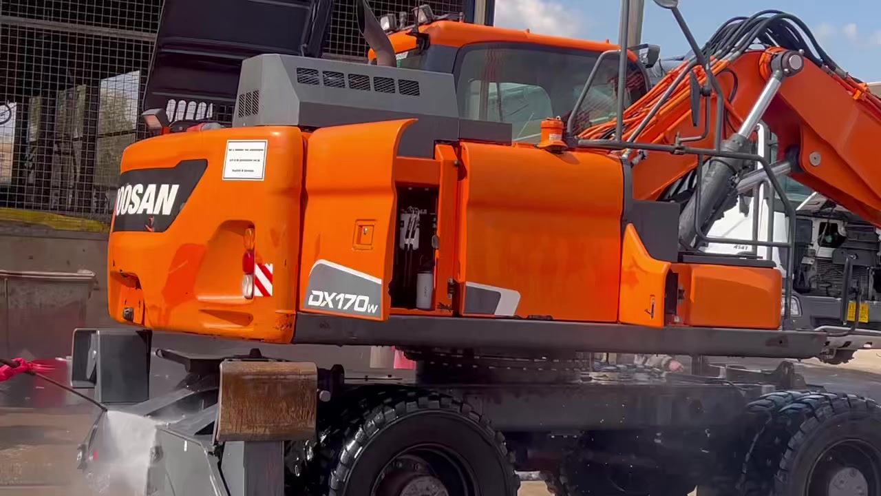 Doosan 170 
Model 2017
***********
***********
