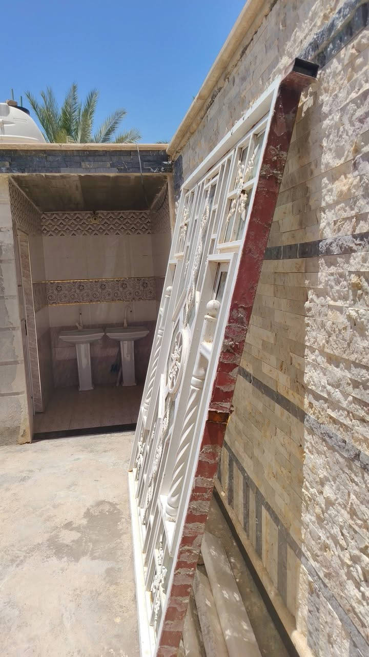السلام عليكم
للبيع نضيفات
الحديد ٢ملم
***********
